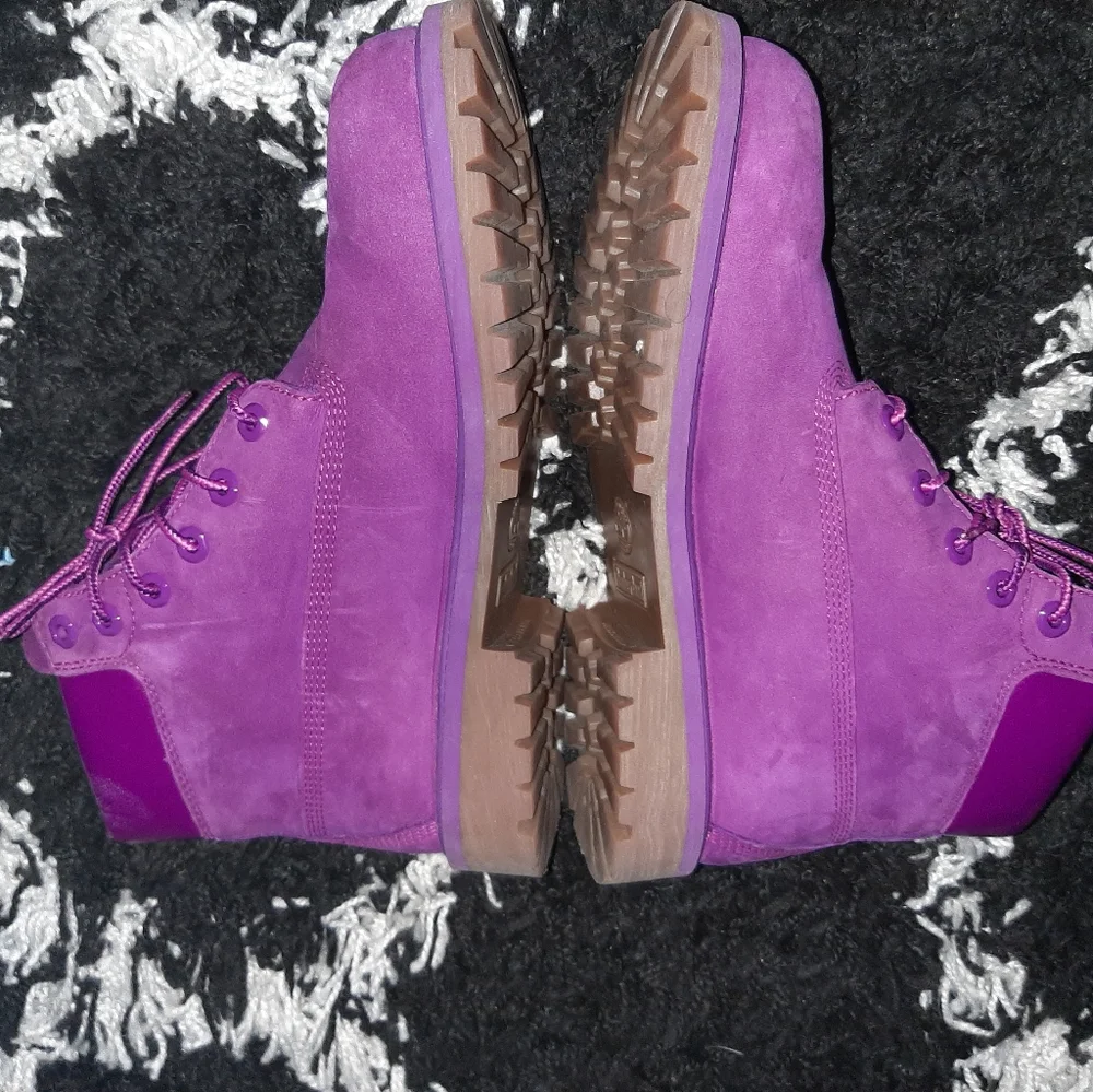 Purple timberlands - Picture 11 of 13